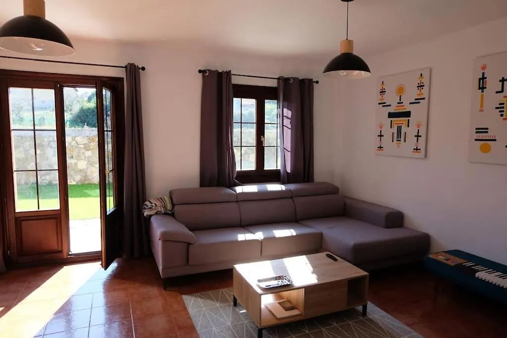 فيلا Casa Uri Cubas  0*, Cubas (Cantabria) إسبانيا