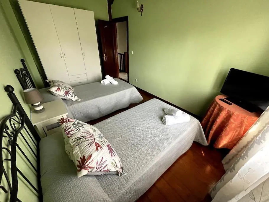 فيلا Casa Uri Cubas  0*, Cubas (Cantabria) إسبانيا